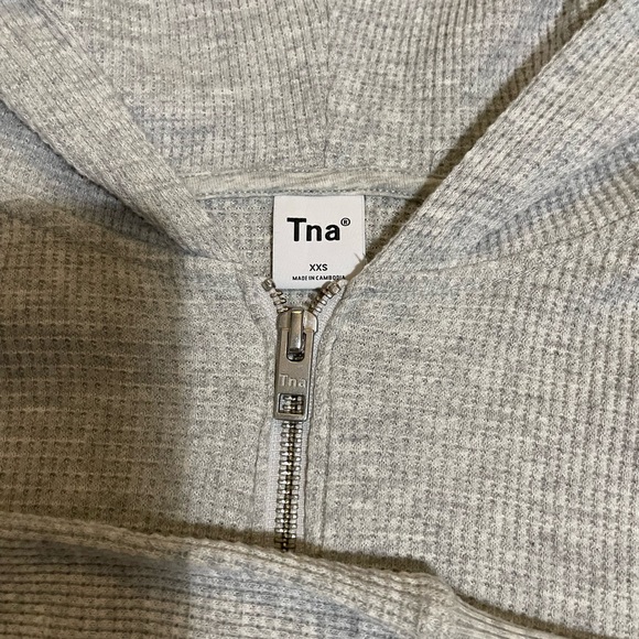 Aritzia TNA Waffle Knit Zip Up - Picture 2 of 2